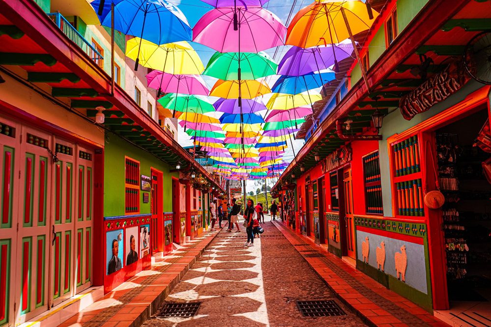 Medellín Nightlife: The Honest Guide to Going Out Safely